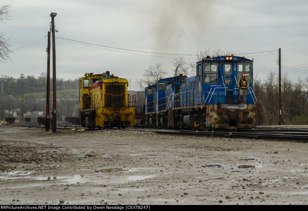 76ET arriving at Irvin